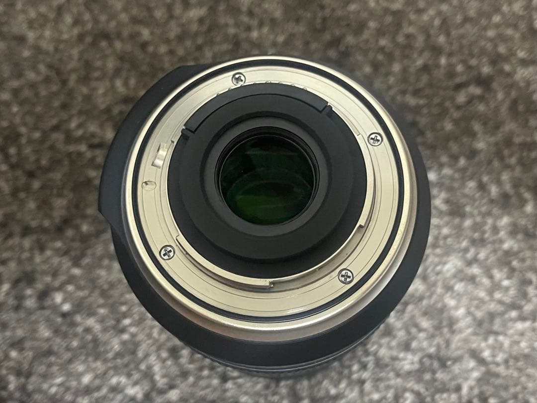 【超美品】タムロン 18-400mm F3.5-6.3 ニコン用