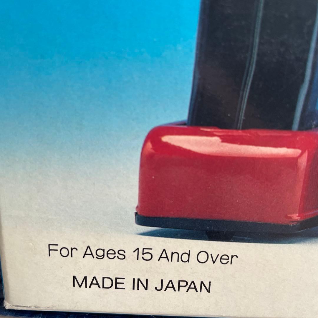 新品保管品・美品です。メタルハウステレビロボット日本製　箱付きお買い得です。