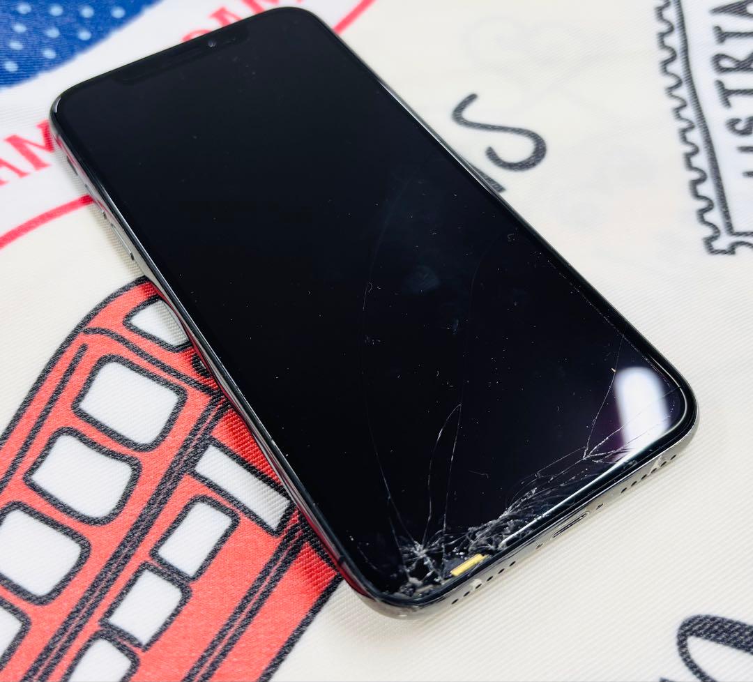 ジャンク】Apple iPhone X 256GB MQC12J/A