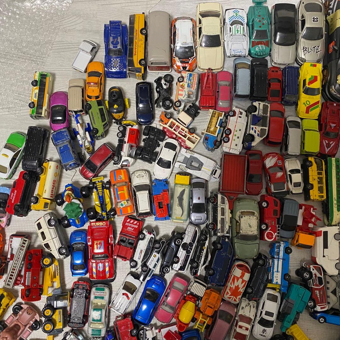 トミカ ミニカー 働く車 スポーツカー キャラクターカー 約120台 まとめ売り