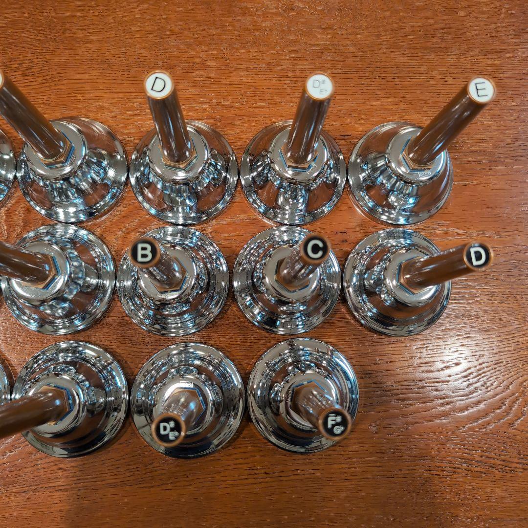 美品 即日発送 ウチダ 内田洋行 ミュージックベル 23音 ハンドベル