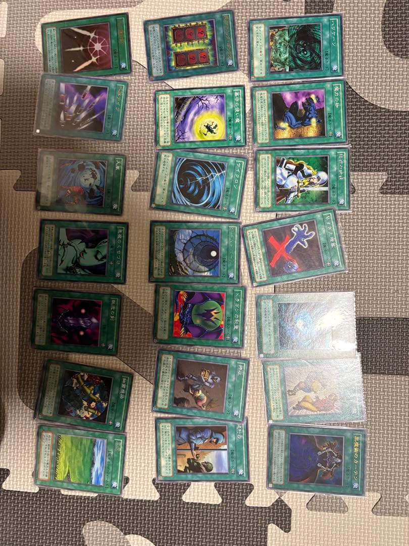 レッドアイズブラックドラゴン UR 8グレード➕初期及び2期108枚セット