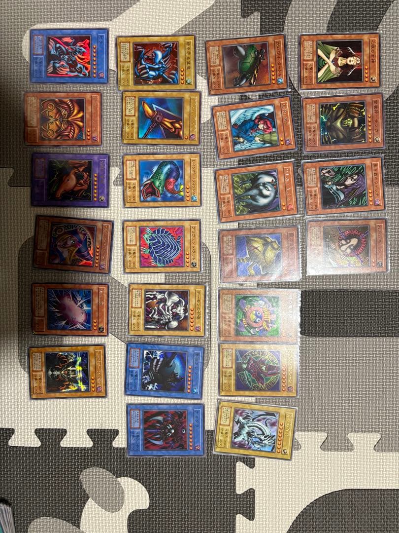 レッドアイズブラックドラゴン UR 8グレード➕初期及び2期108枚セット