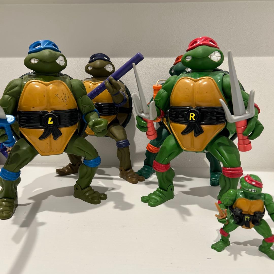 ジャイアント　タートルズ