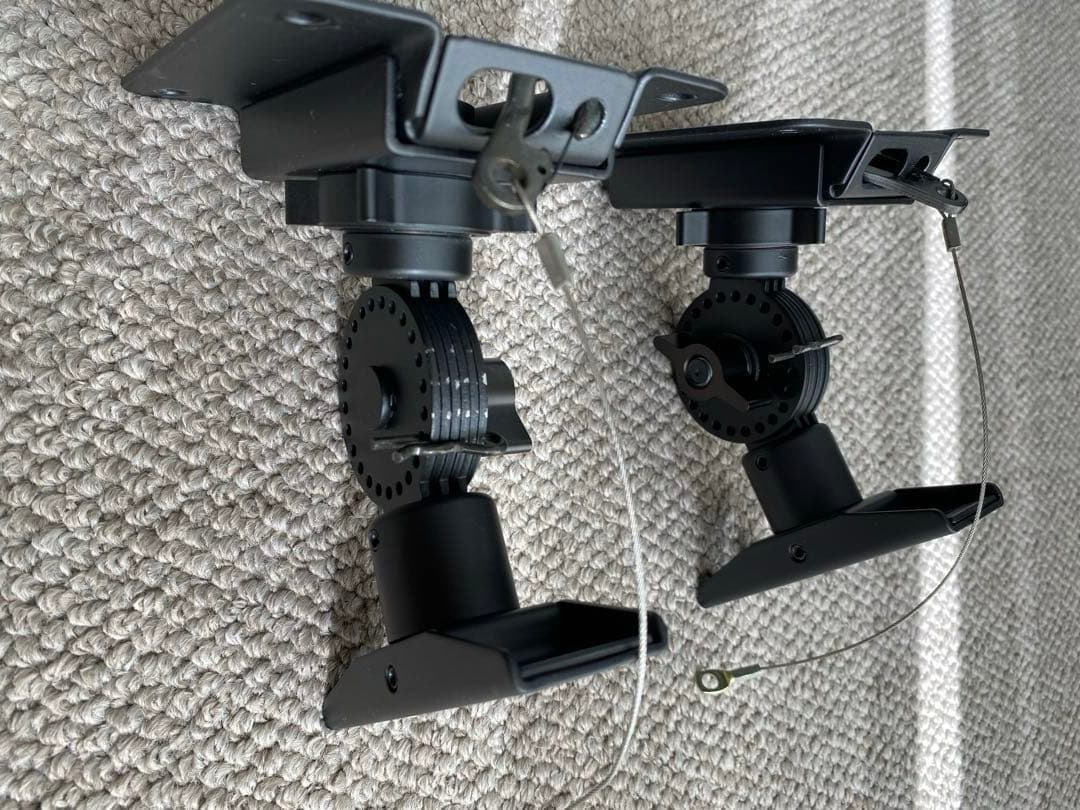 BOSE純正スピーカー ブラケット CW-30B ペア - メルカリ