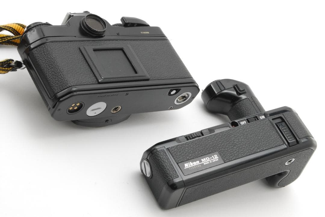 値下げ！〈美品＋〉Nikon FE2 35mmカメラ MD-12モータードライブ