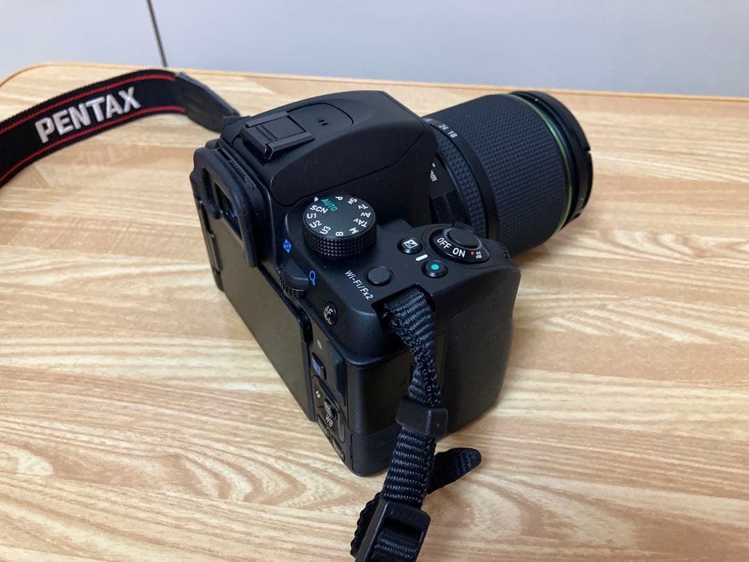 【美品】PENTAX K-70 本体とズームレンズセット《ショット数４６０枚》