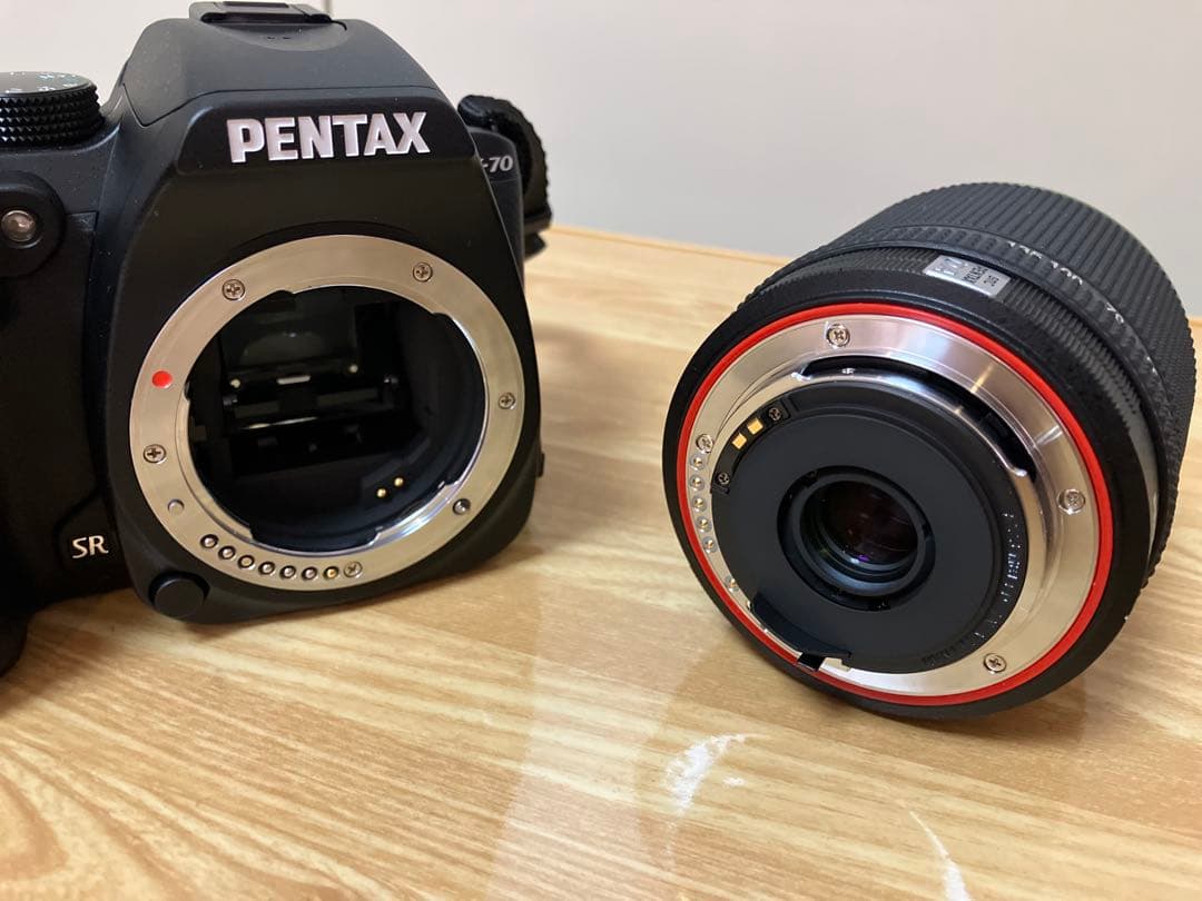 【美品】PENTAX K-70 本体とズームレンズセット《ショット数４６０枚》