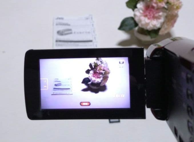 JVC Everio GZ-HM450 SDカード(4GB)付+三脚 セット - メルカリ