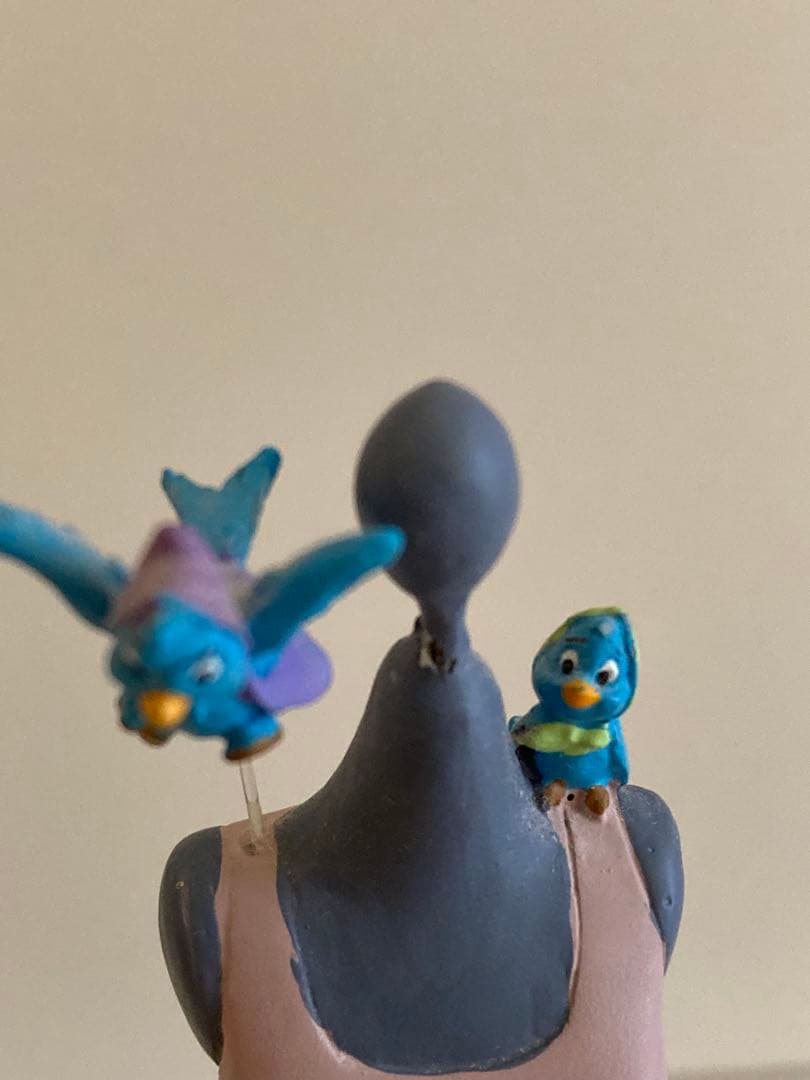 シンデレラ　ピンクドレス　フィギュア　スノードーム　ディズニーストア