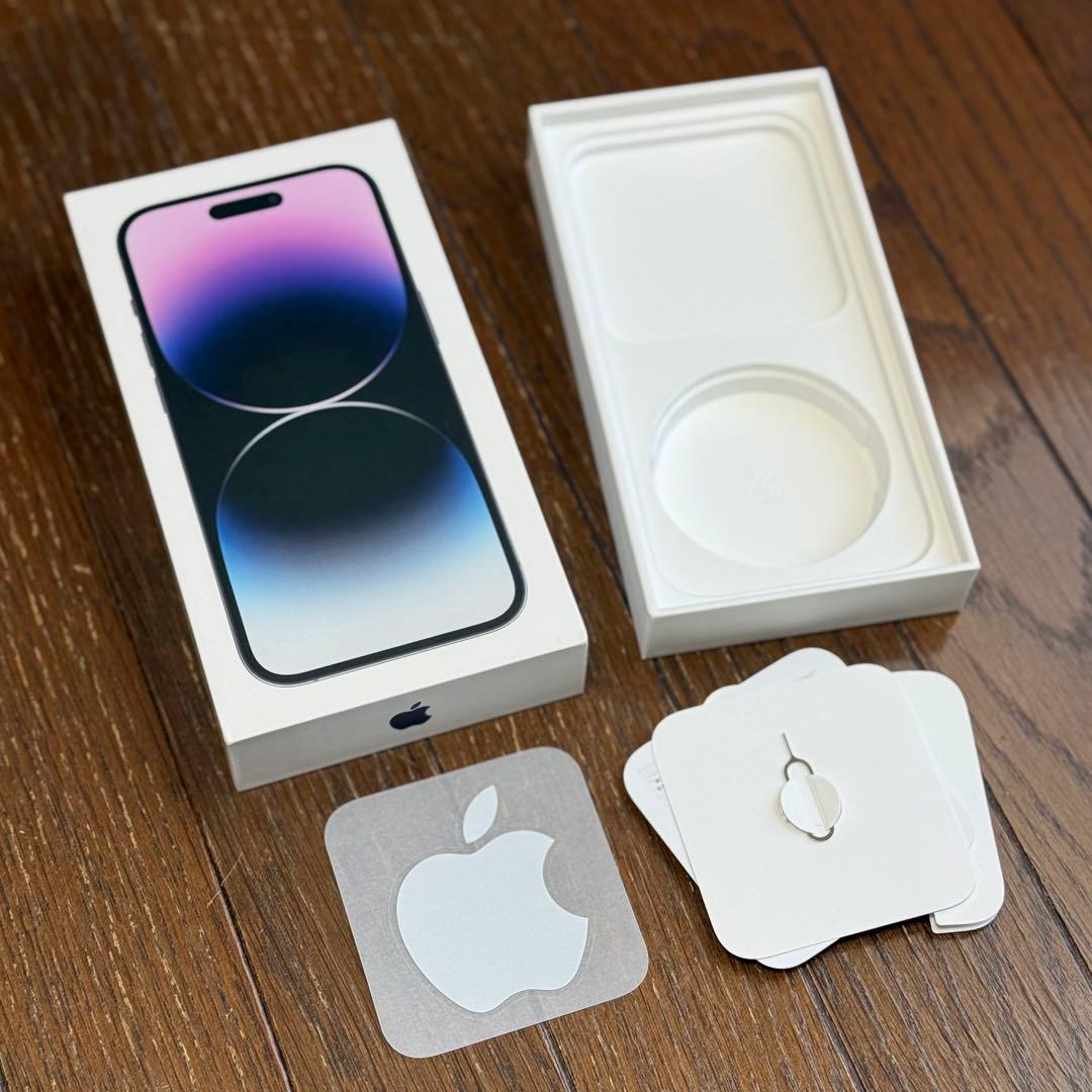 Apple iPhone 14 Pro パッケージと付属品 - メルカリ