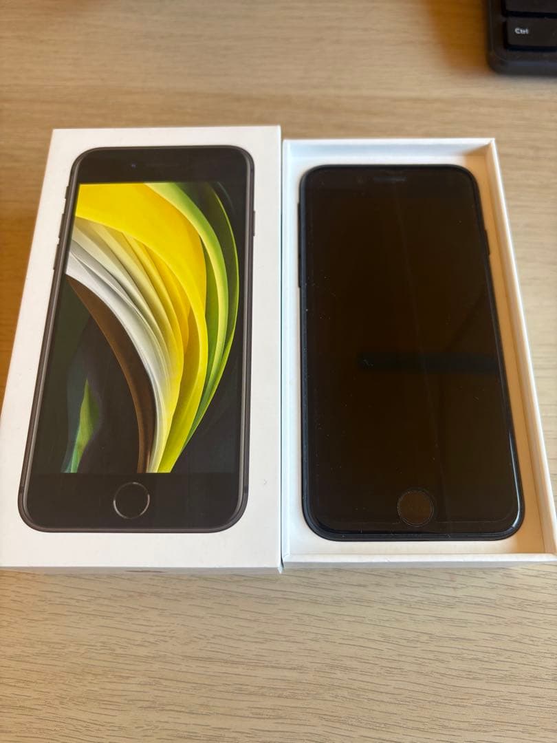 iPhone 5s Gold 32 GB docomoの通販｜www.missouri-66.com