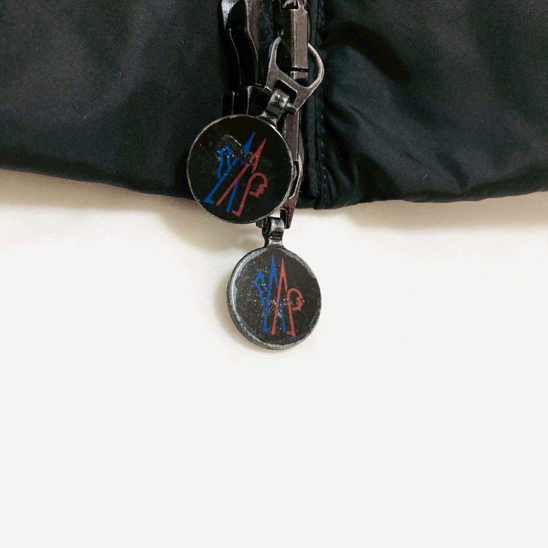 あこ様専用美品✨️モンクレール BRYONE ラクーン ダウンコート - メルカリ