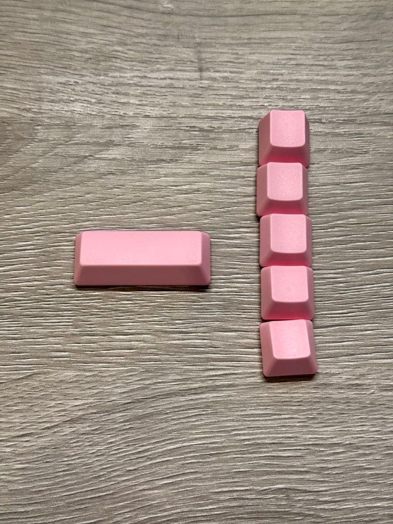 HHKB キーキャップ 桜/無刻印 日本語スペース、1〜5段1個ずつ - メルカリ