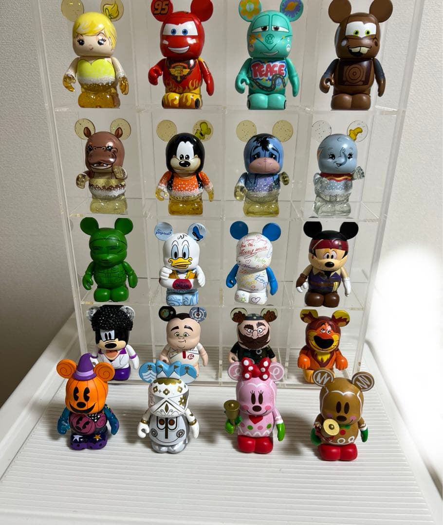 ディズニー、バイナルメーション（スモールワールド、カーズ、マレフィセント）