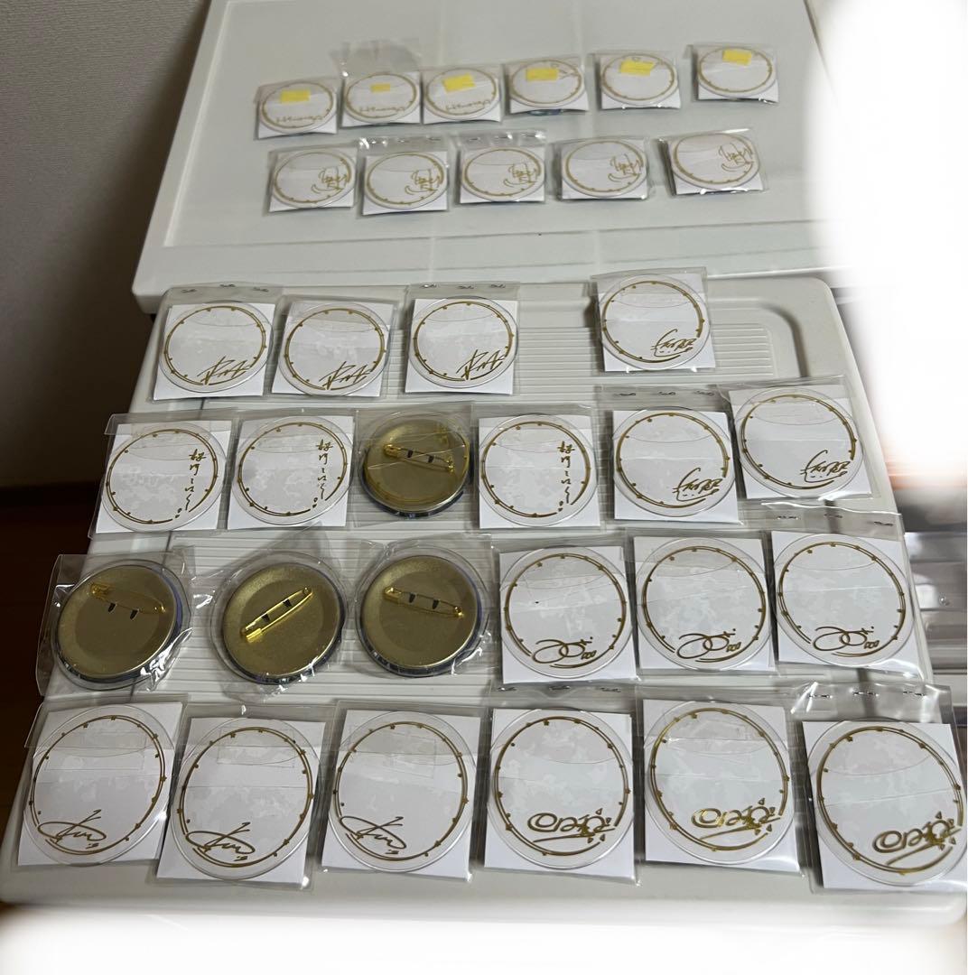 あんさんぶるスターズ！！ 5周年缶バッチ、三毛縞斑、巴日和、影片みか