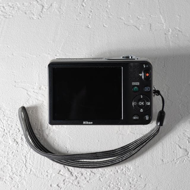 単三電池で動く！】Nikon COOLPIX L30 シルバー 動作確認済