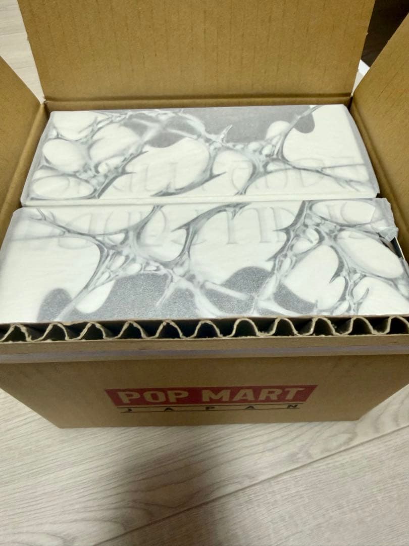 ご*油様 POPMART SKULLPANDA XG スカルパンダ ぬいぐるみペ