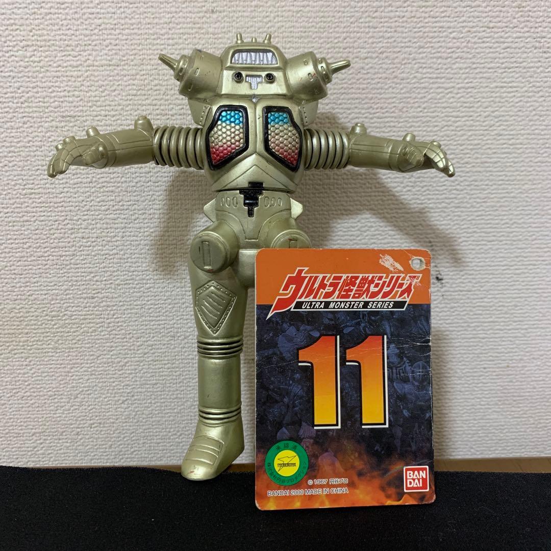 ウルトラ怪獣シリーズ キングジョー タグ付き ソフビ - メルカリ