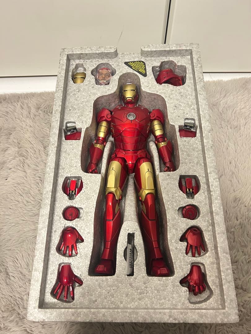 アイアンマン MARK III ダイキャスト フィギュア