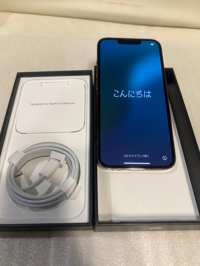 Apple iPhone13 pro 256G 本体 ゴールド iPhone Cランク】SIMフリー iPhone13 Pro 256GB ゴールド MLUQ3J/A Apple