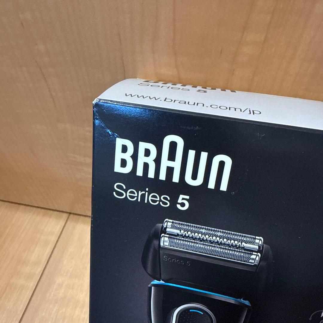 最終お値下げ　新品未開封　BRAUN シェーバー Series5 -5147S-