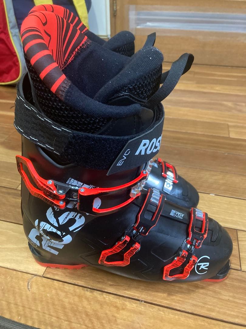 ROSSIGNOLロシニョールEVO70 スキーブーツ　27.5cm