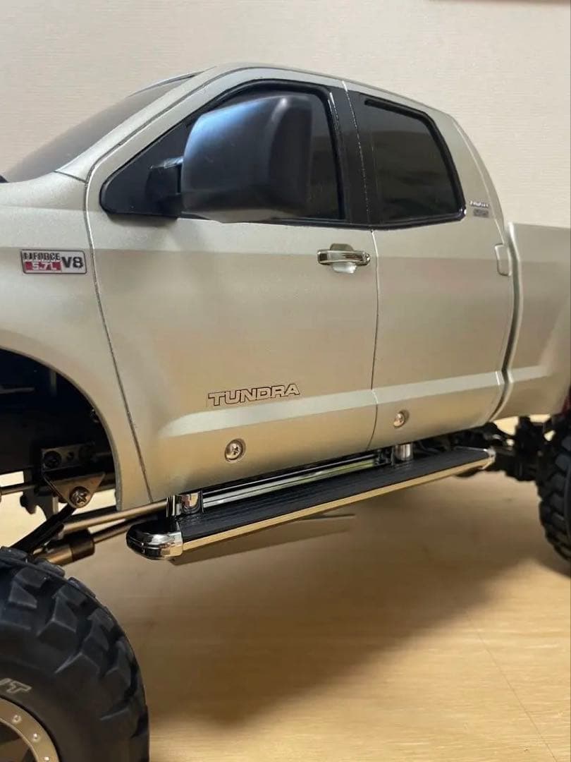 タミヤ　タンドラ　ハイリフト　組み立て塗装済み