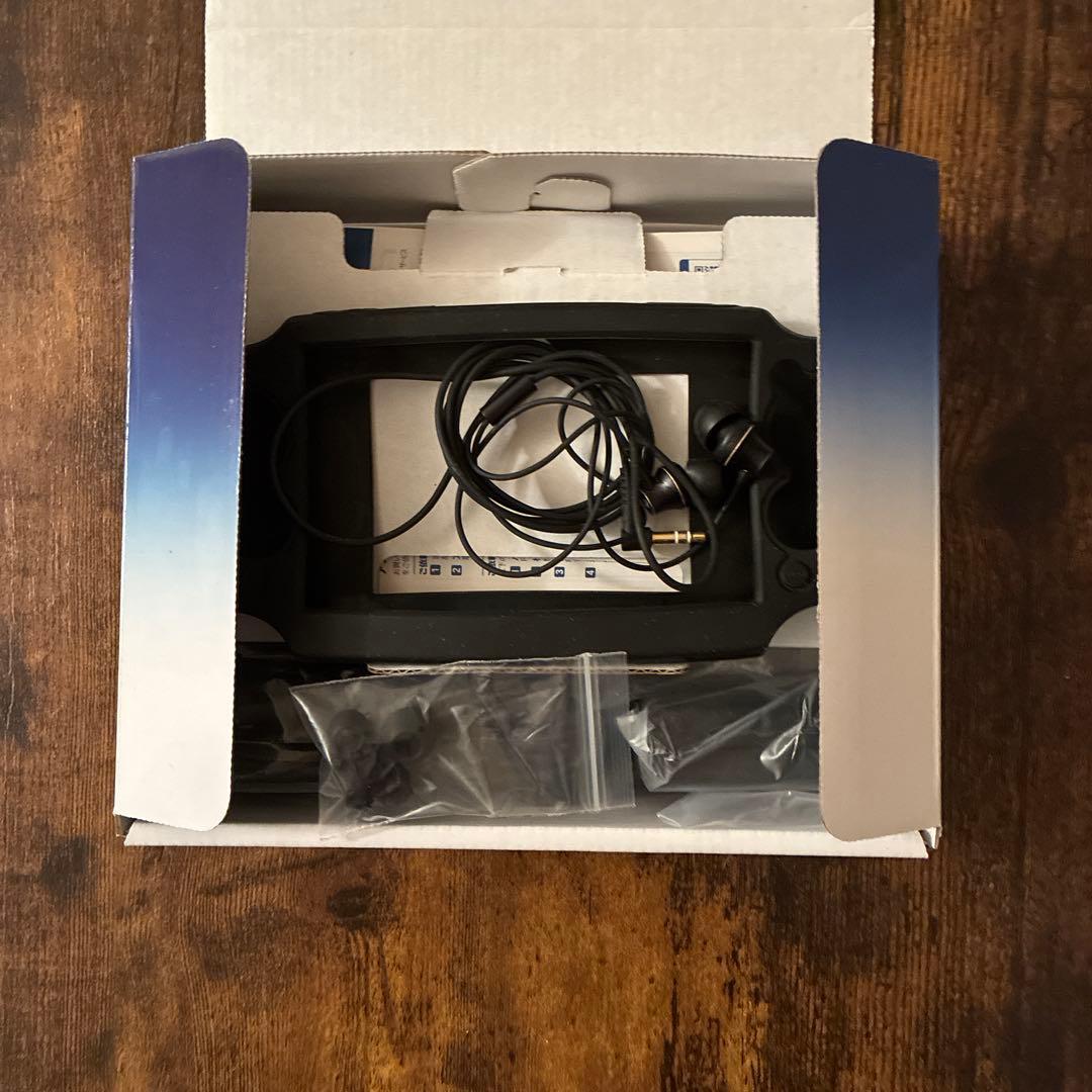 SONY PlayStationVITA 本体カバー イヤホンの通販｜www.milosshipping.com