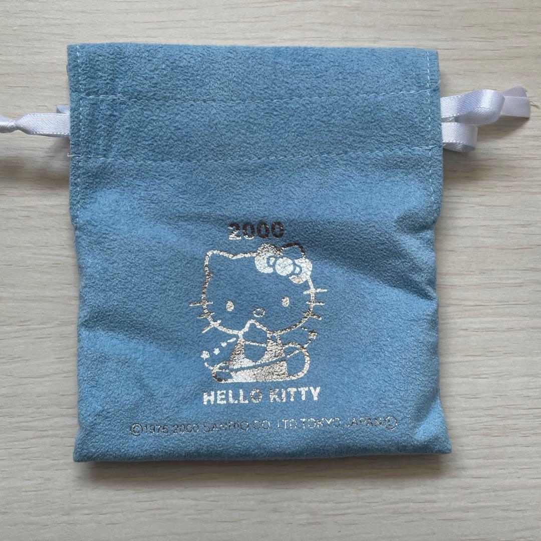 ハローキティ　2000年　限定ウォッチ　未使用　腕時計　シチズン　ミレニアム