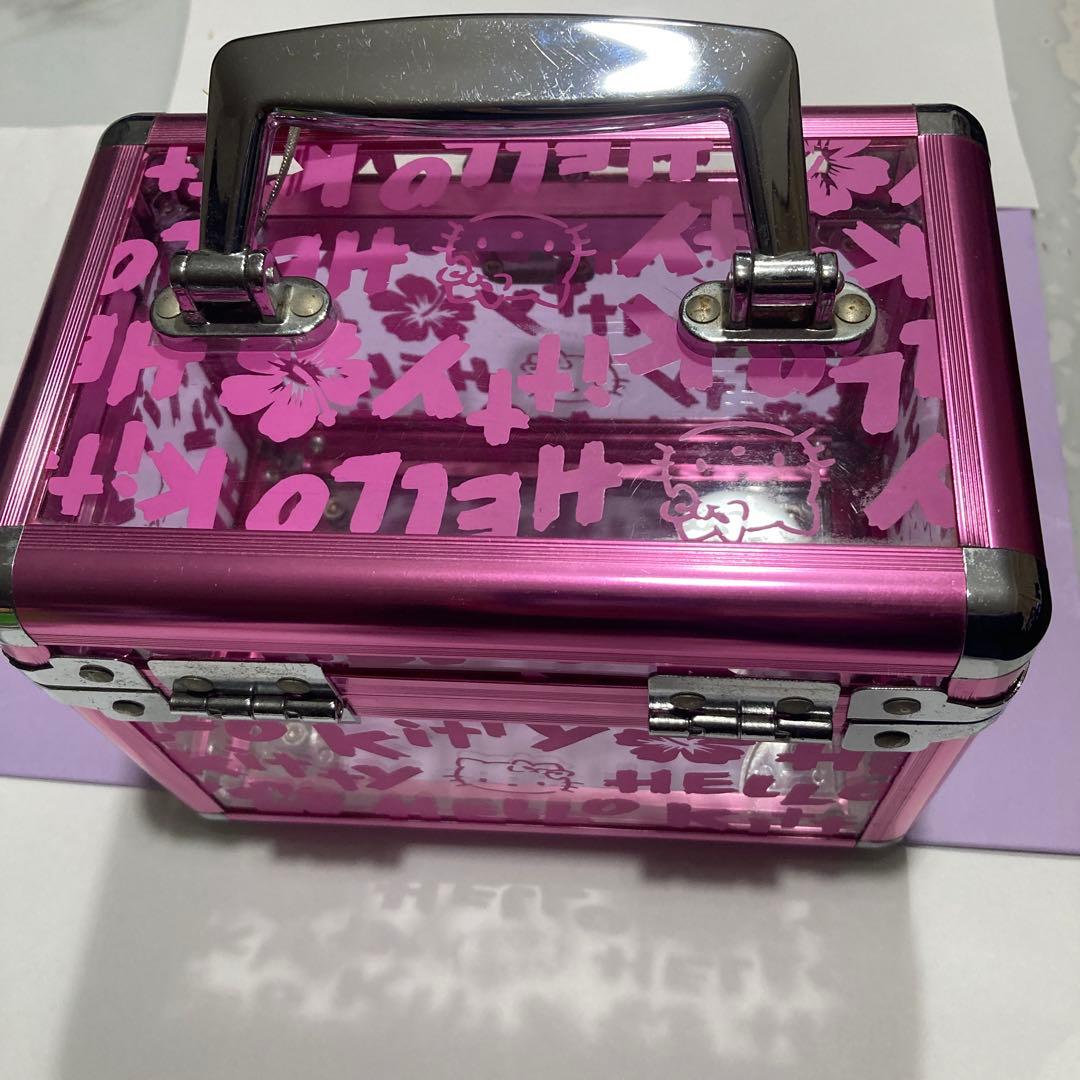 希少　ハローキティ 小型ボックス 平成レトロ　日本限定2002年製　超レア