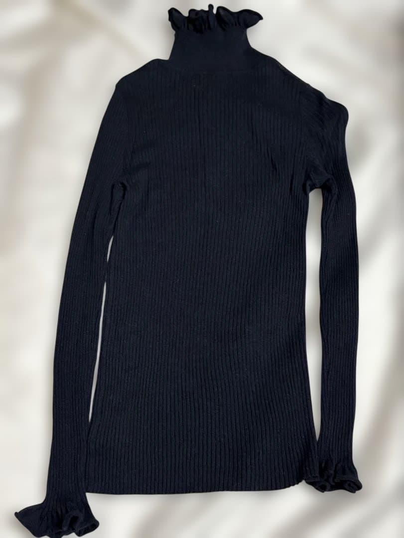 シーマリー cccmalie 美品 カシミヤシルクフリルタートルニット