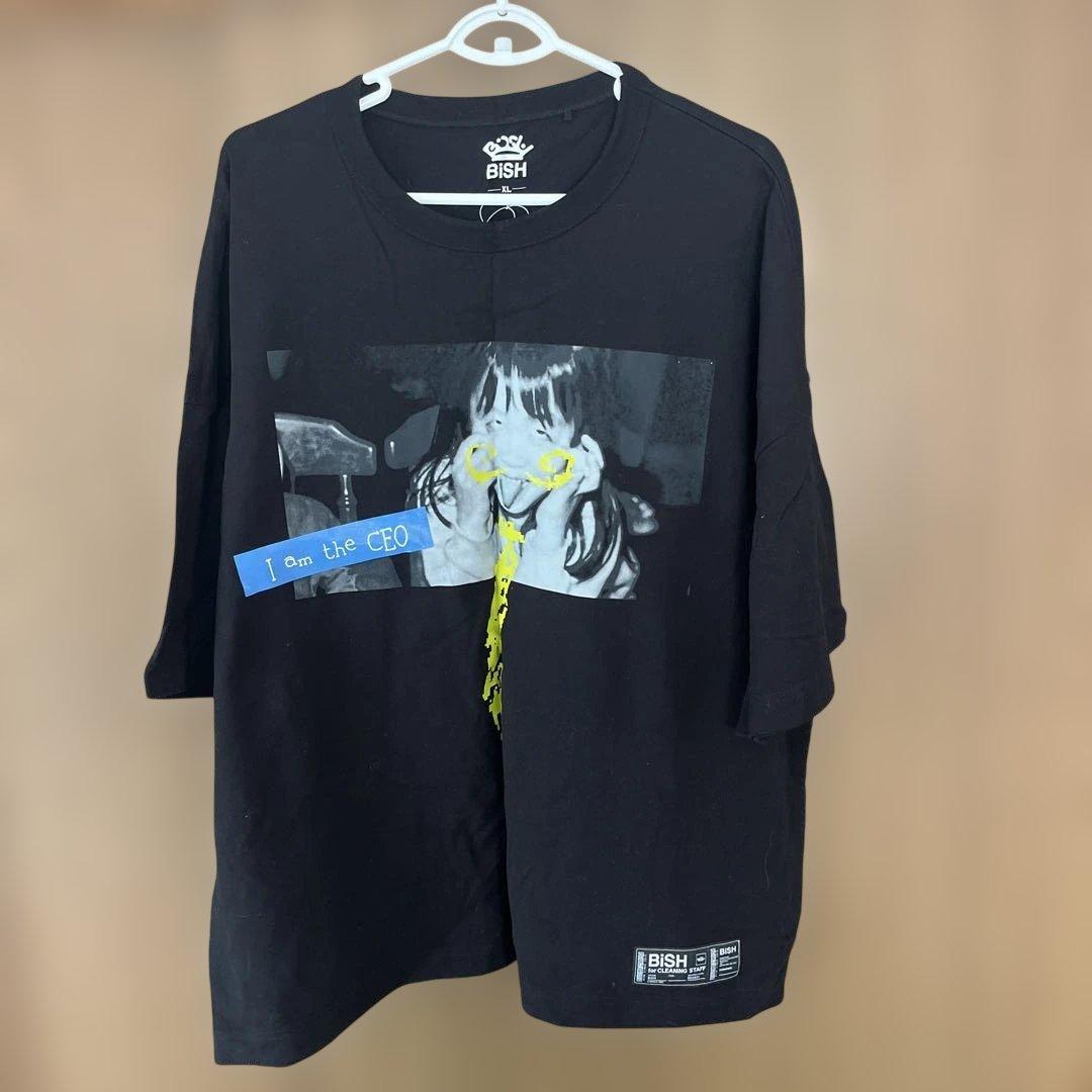 BISH XL ブラック グラフィックTシャツ - メルカリ