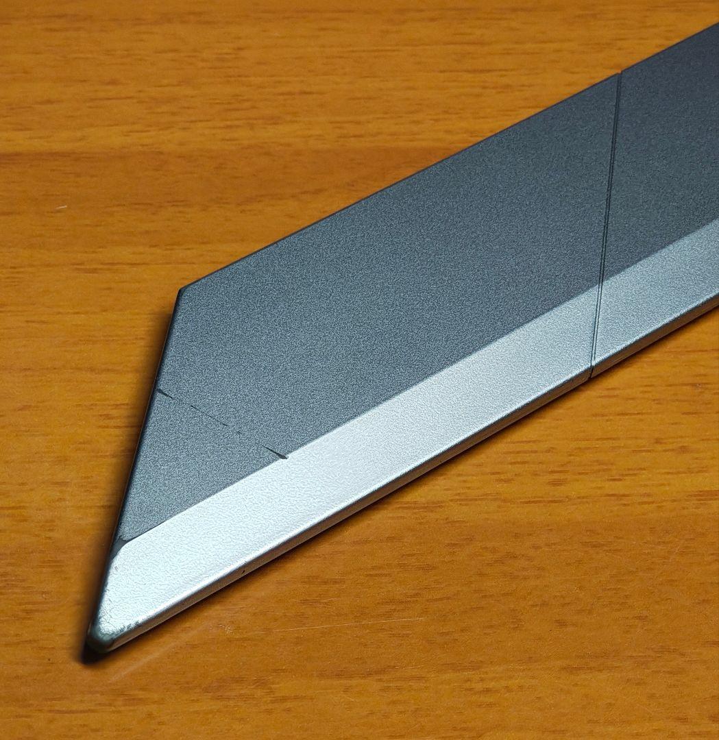 【中古】進撃の巨人　超硬質ブレード COMPLETE EDITION