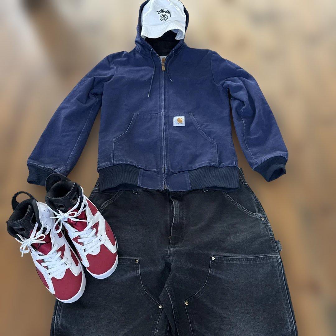 Carhartt アクティブジャケット　stussy元ネタの幻級ネイビー色 Carhartt アクティブジャケット stussy元ネタの幻級ネイビー色