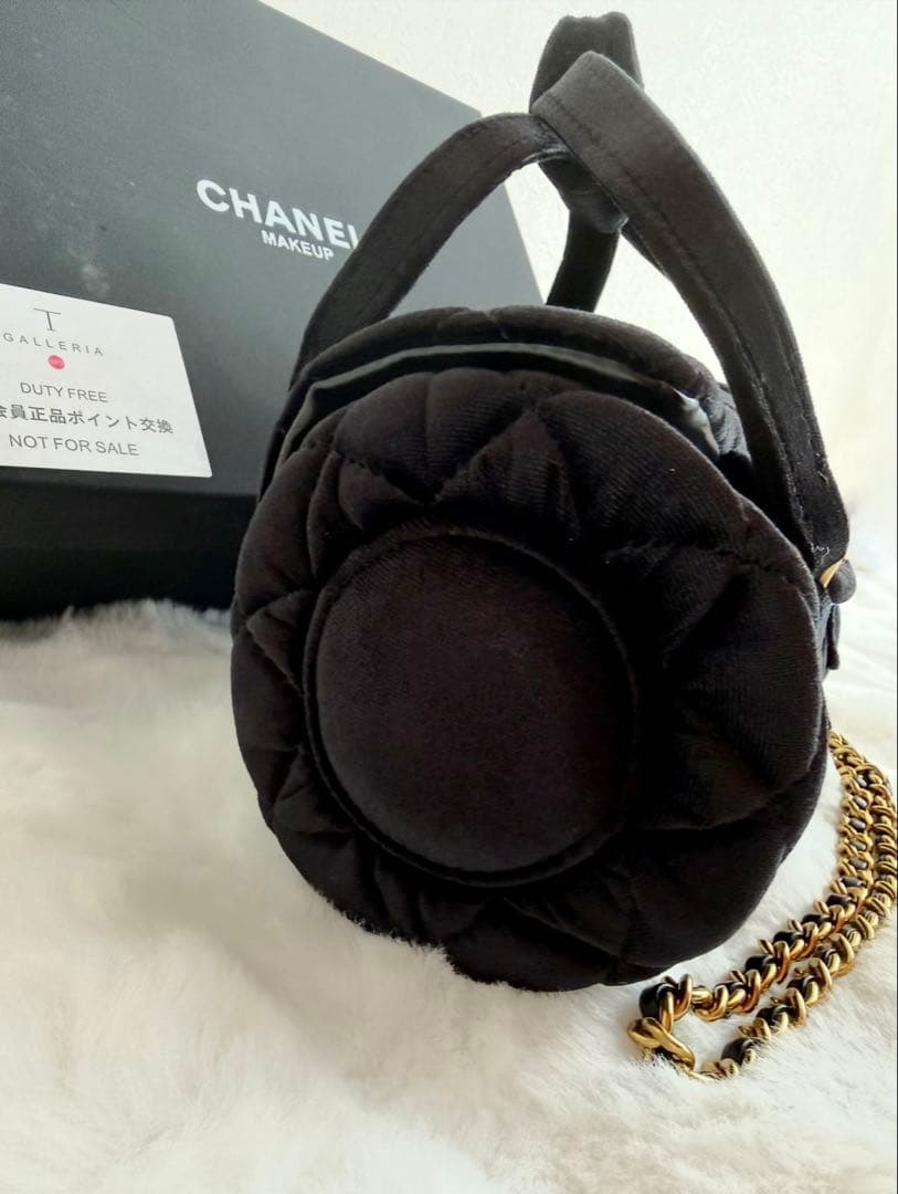 CHANEL VIP ショルダーバッグ ベロア ゴールドチェーン ノベルティ