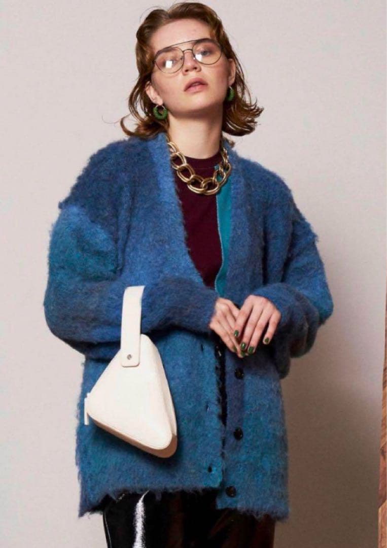 silent サイレント 川口春奈 カーディガン 色違い - メルカリ