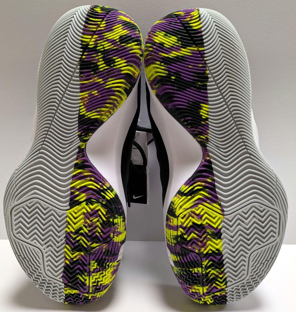 限定 新品 ナイキ CP3.XII Jekyll and Hyde 25cm相当 - メルカリ