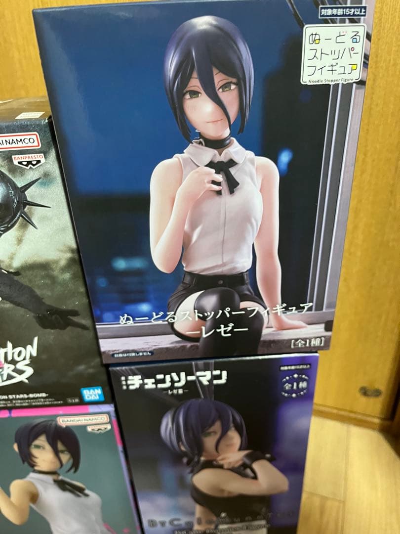 チェンソーマン レゼ篇　レゼ フィギュア 4種セット
