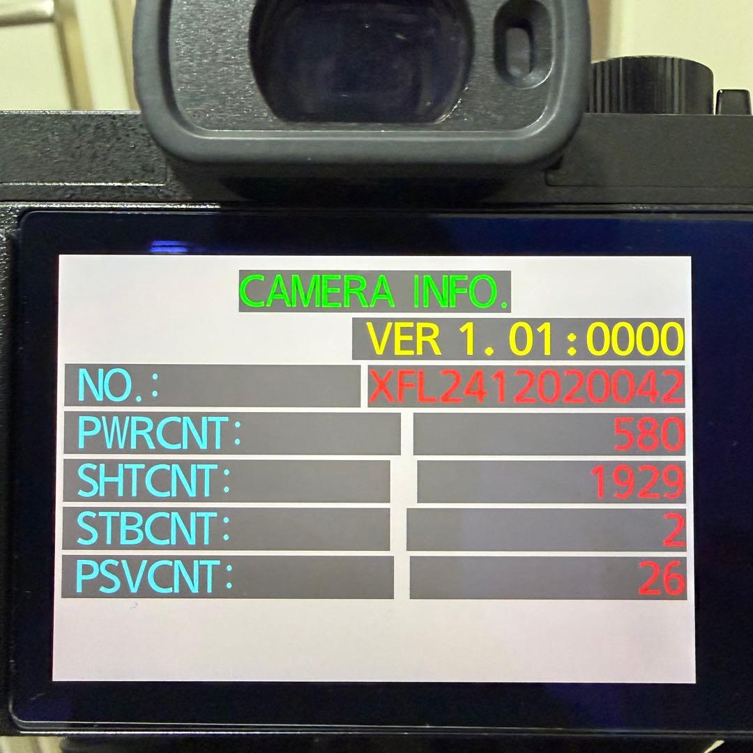 美品］LUMIX G100d ダブルズームレンズキット＋テトラポッド - メルカリ