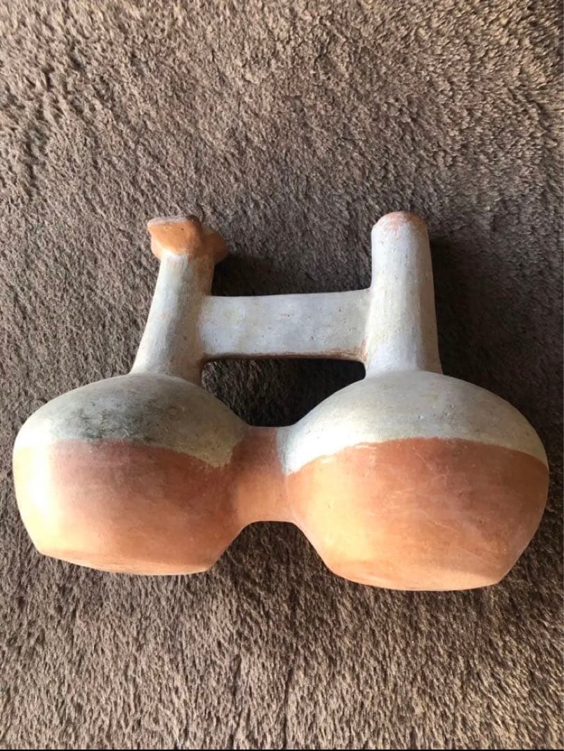 本日発送限定お値下げ中 古代アンデス文明 注口双胴土器 ペルー - メルカリ