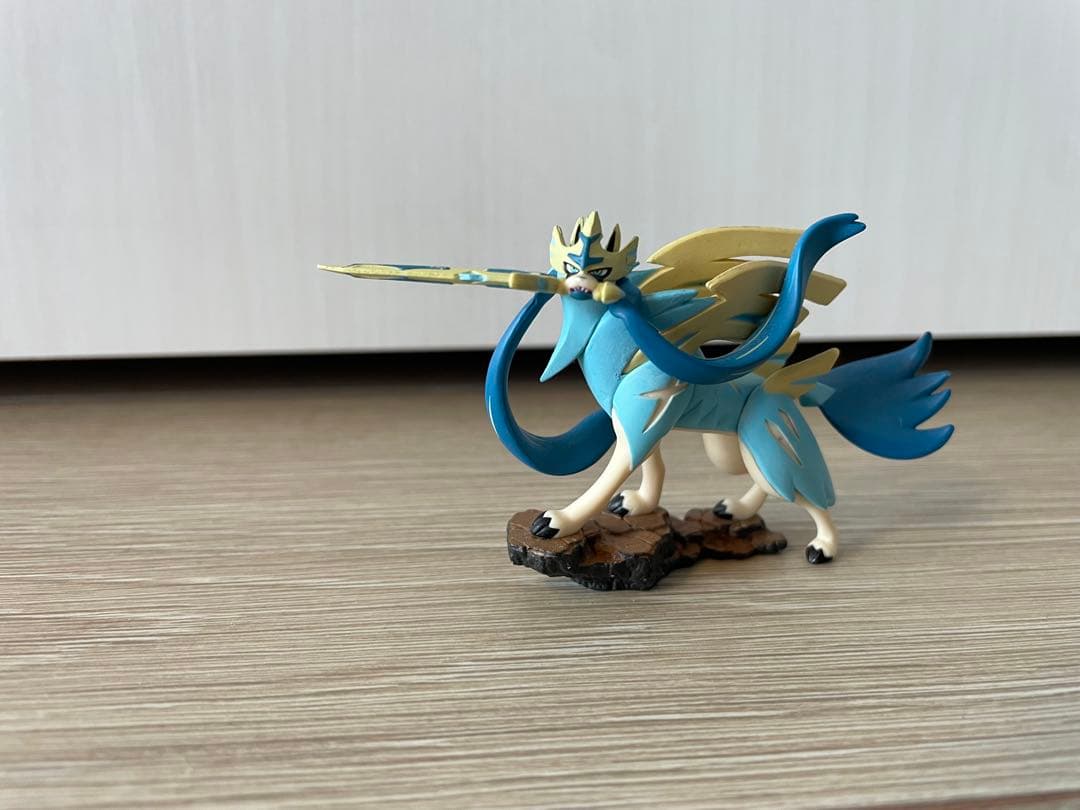 海外版 希少 ポケモン ザシアン ザマゼンタ 色違い フィギュア 2体