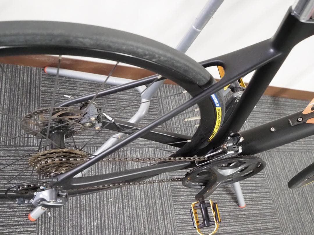 走行50キロ 毘沙 5号 M カーボンフレーム ディスクブレーキ エアロ