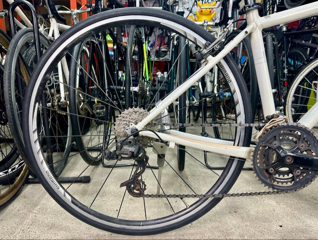 エスケープR3.1基本分解発送送料無料！近県の方完成車直接配送等ご相談ください！