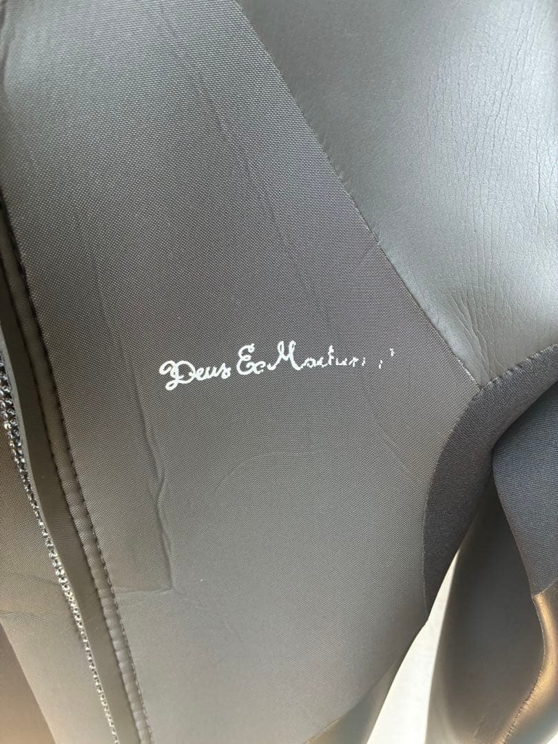 K*y様 Deus Ex Machina ブラック タッパー サイズL 日本製 - メルカリ