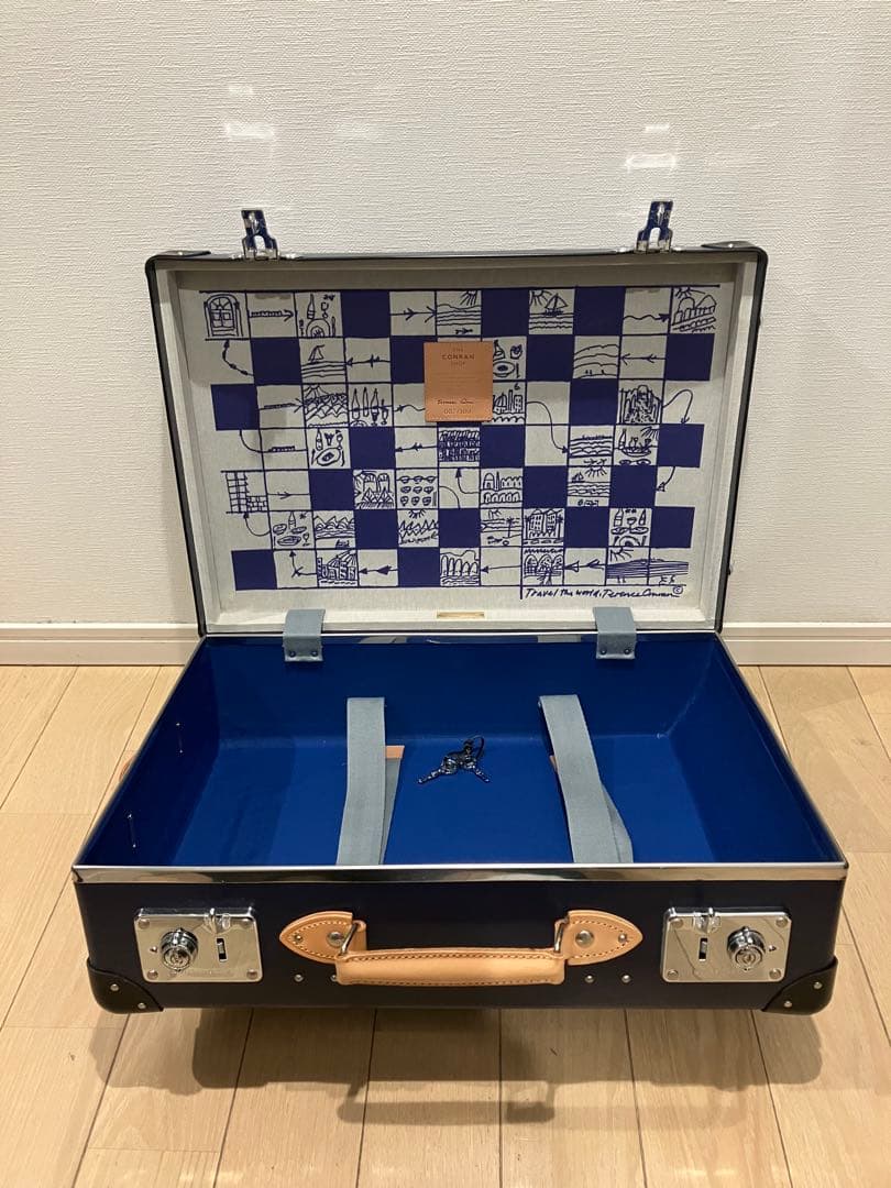 グローブトロッター キャリーケース (テレンス コンラン氏デザイン