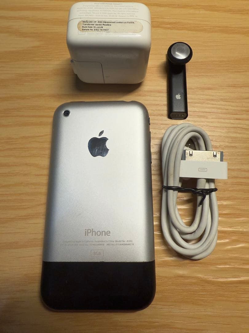iPhone 2G 美品 日本未発売 8GB 初代 第1世代 A1203 - メルカリ