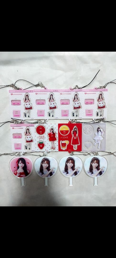 =LOVE　ミニくじ　キーホルダー　　　バラ売り可！ LOVE イコラブ 大谷映美里 ミニくじ vol 2 アクリルキーホルダー