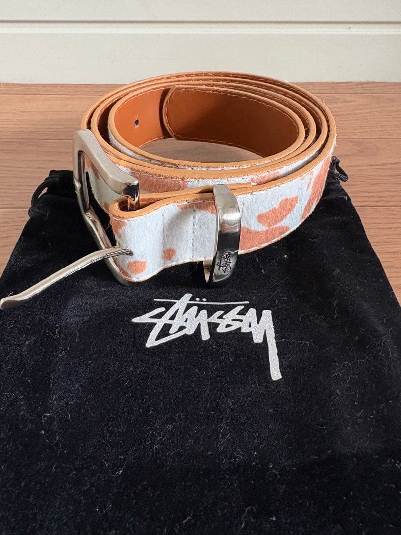 Stussy カウ柄 レザーベルト L/XL - メルカリ