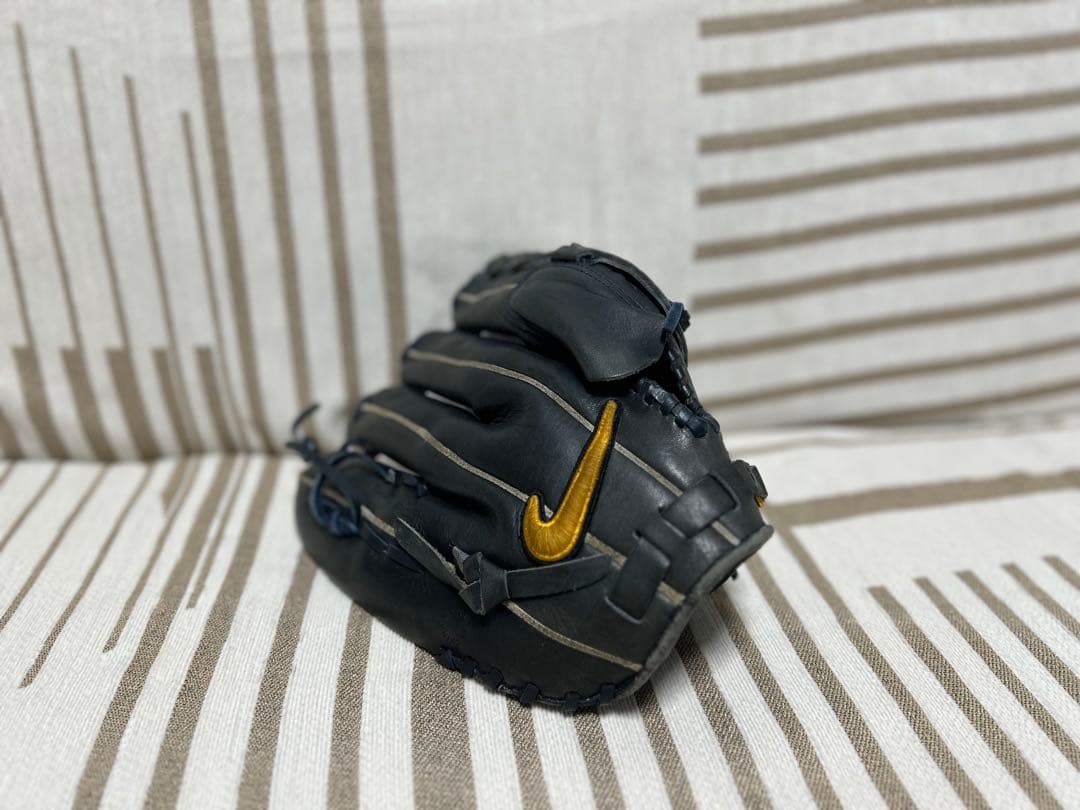 Nike 軟式グローブ ブラック ゴールドロゴ ゴールドステージ 交換無料 野球 グローブ 軟式 大人 一般 右投げ